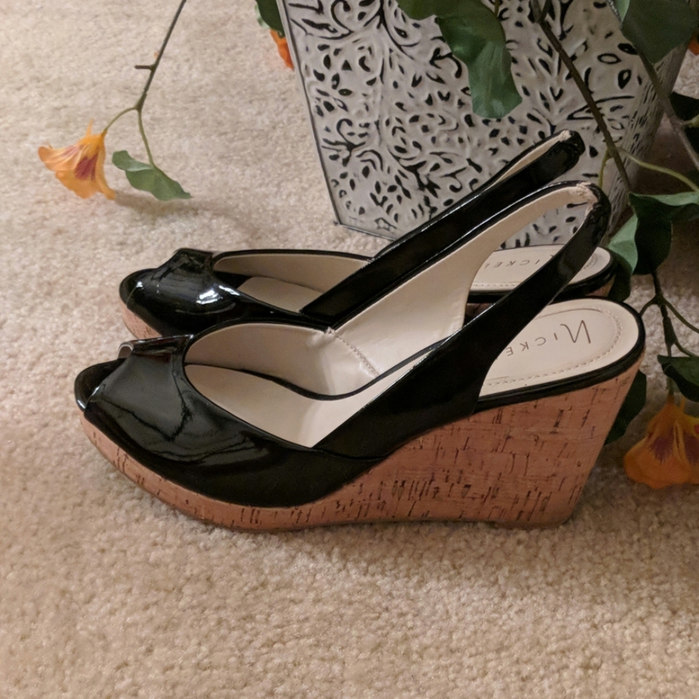 Accessories - Picture 2 of 4